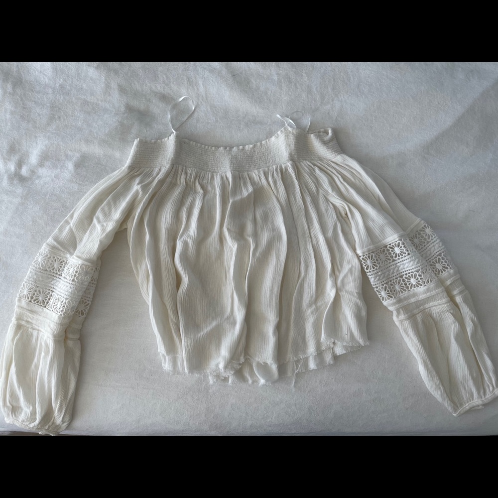 Caren Forbes Flowy Eyelet Off-The-Shoulder Top